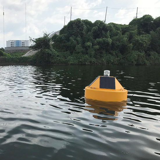  浮標(biāo)式水質(zhì)自動(dòng)監(jiān)測站