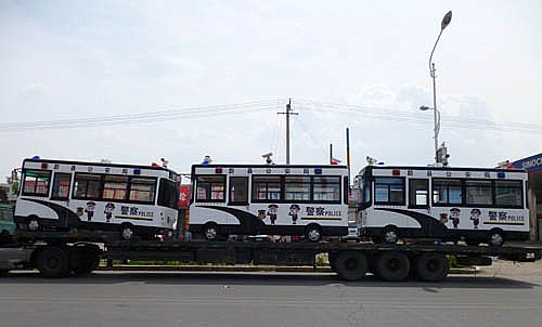 躍迪流動(dòng)警務(wù)室石家莊發(fā)車(chē)現(xiàn)場(chǎng)