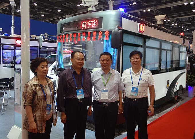 河北新宇宙電動車國際警用裝備博覽會現場