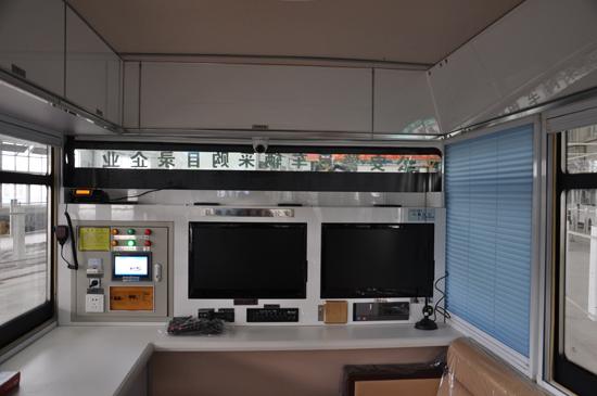 流動警務室開進河北黃驊,開展便民服務