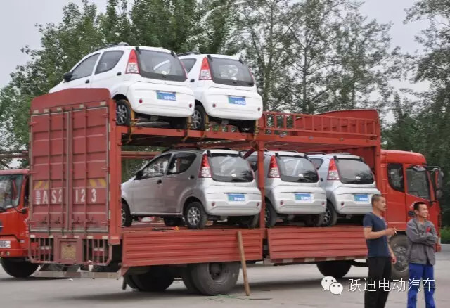 躍迪電動(dòng)汽車(chē),總裝下線發(fā)車(chē)湖南