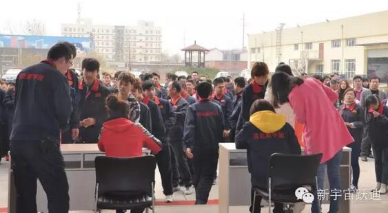 【躍迪之大愛】全體躍迪人為與病魔作斗爭的同仁獻上一份發(fā)自內(nèi)心的愛心捐款！—愛心點燃希望，真情傳遞溫暖！