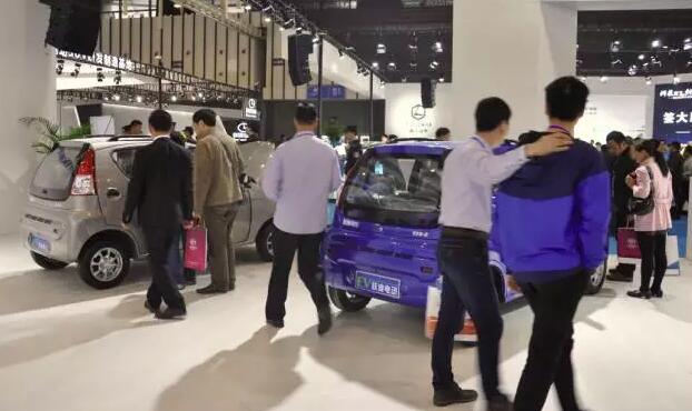 躍迪汽車強勢登錄南京新能源汽車展，引領行業發展新軌道