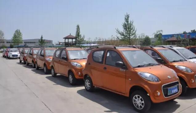 躍迪電動汽車批量發車河南——躍迪電轎,軍工品質