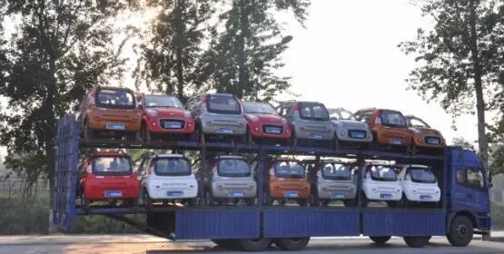 躍迪電動(dòng)汽車(chē)批量發(fā)車(chē)廣西——勇做綠行者