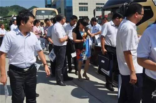 陜西商洛地產工業品促銷暨工業穩增長推進會