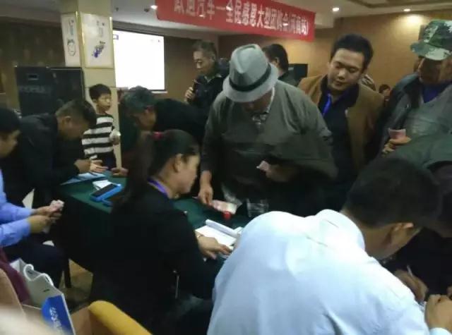 深秋送暖 感恩回饋——躍迪電動汽車全民感恩團(tuán)購會（河南站）圓滿落幕