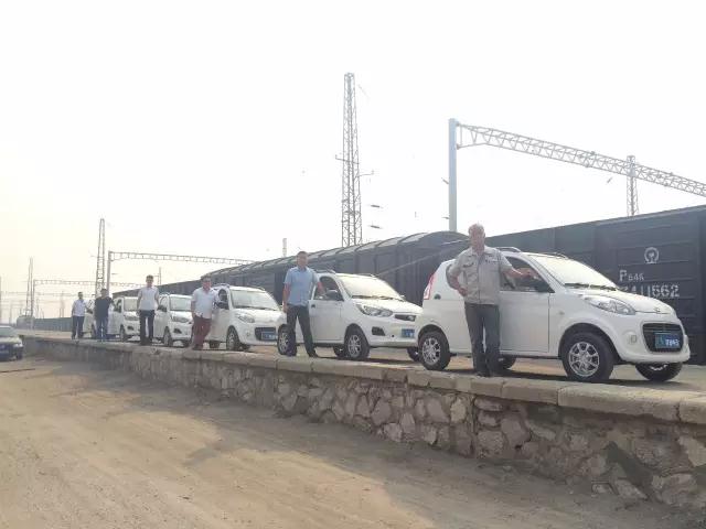 躍迪電動汽車準備裝車