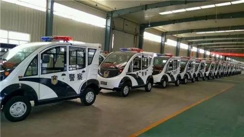 躍迪電動(dòng)汽車(chē)總裝下線(xiàn)。