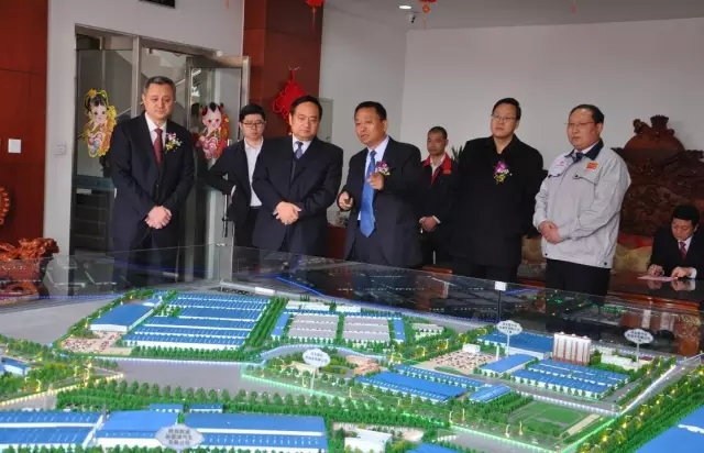 石家莊新能源汽車產業基地暨躍迪電動汽車生產基地投產儀式盛大舉行