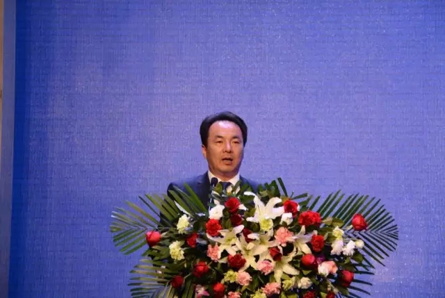 石家莊新能源汽車產業基地暨躍迪電動汽車生產基地投產儀式盛大舉行