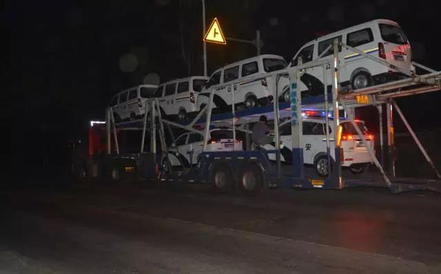 躍迪電動巡邏車發往唐山