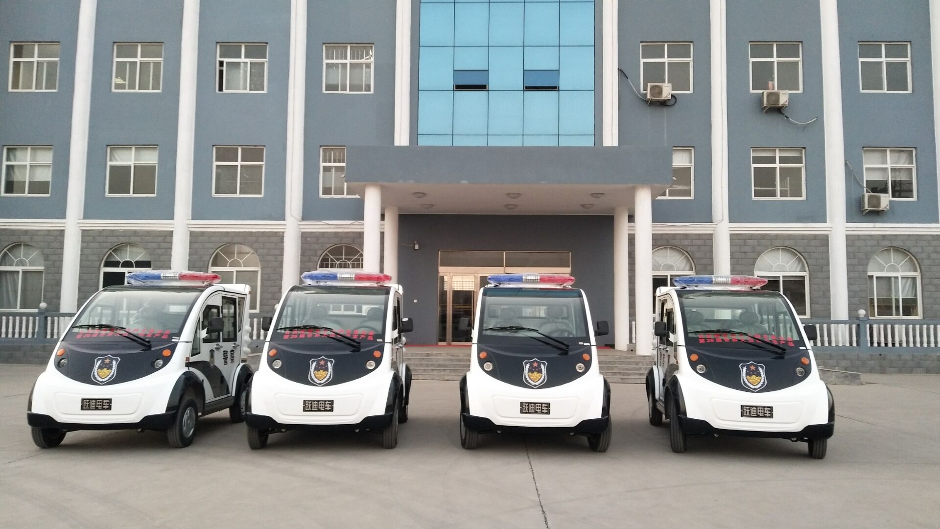 批量巡邏車發往四川成都