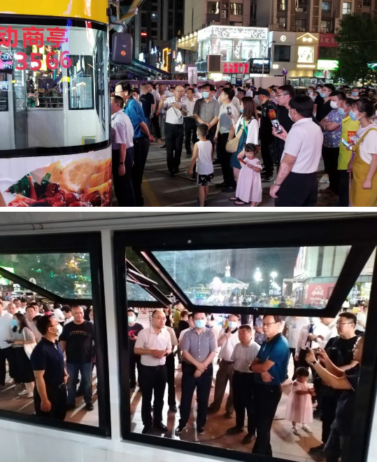 副市長帶頭打卡 | 躍迪移動商亭“現身”夜市引圍觀熱潮