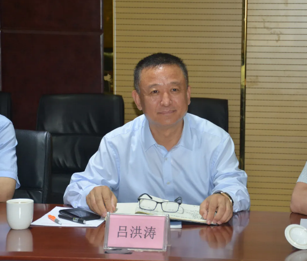 石家莊市中級人民法院黨組書記、院長白峰到躍迪集團調研