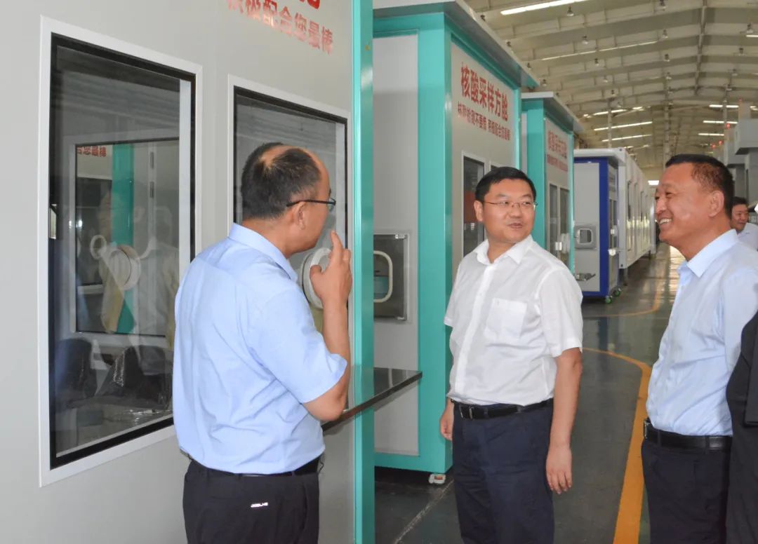 元氏縣委副書記、縣長曹鉑一行蒞臨躍迪集團考察調(diào)研