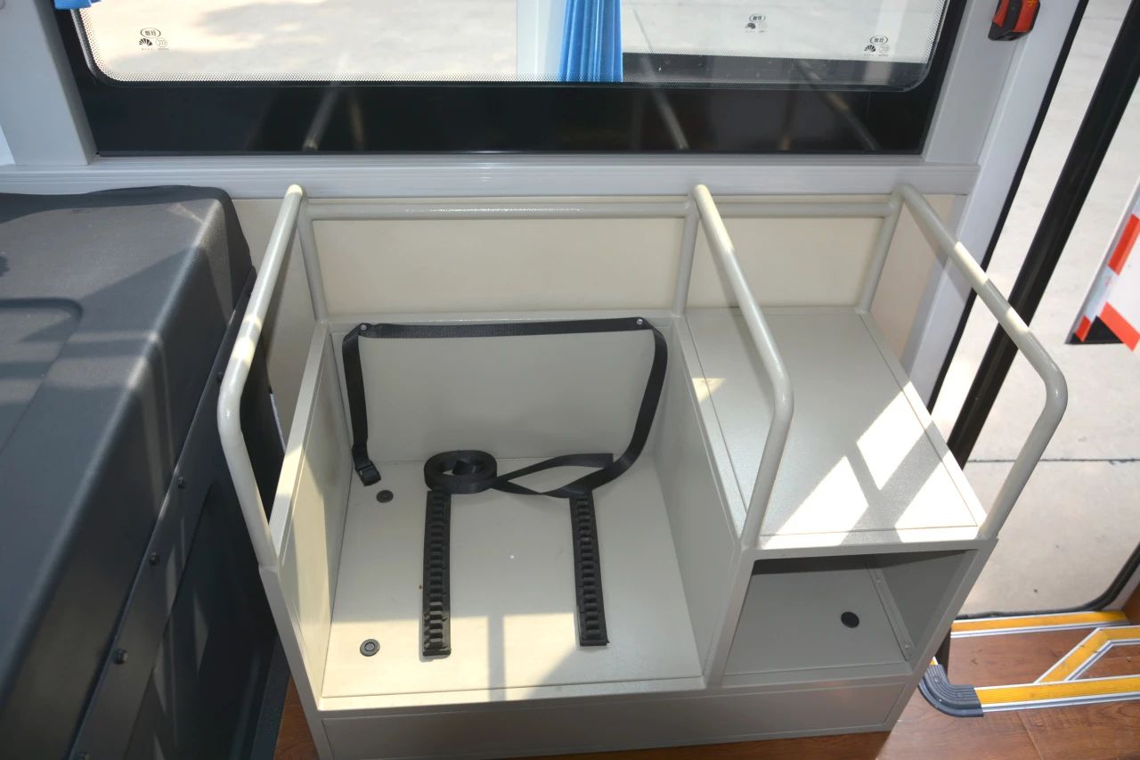 科技助警 躍迪先行丨躍迪純電動8米拓展艙警務室