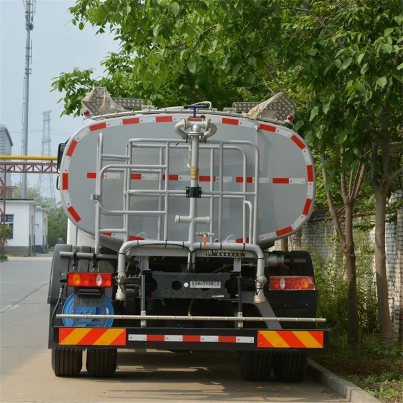 共創生態家園丨躍迪新能源環衛車發往河南