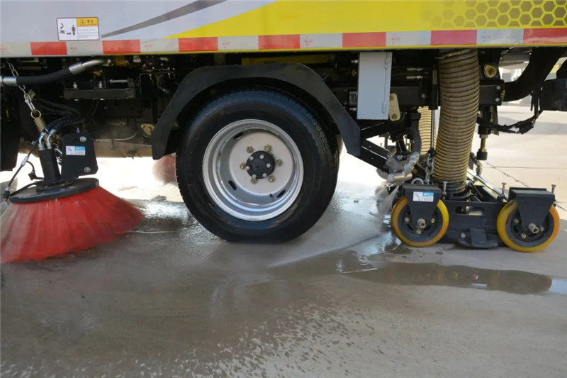 助力環境清潔好幫手丨躍迪小型洗掃車