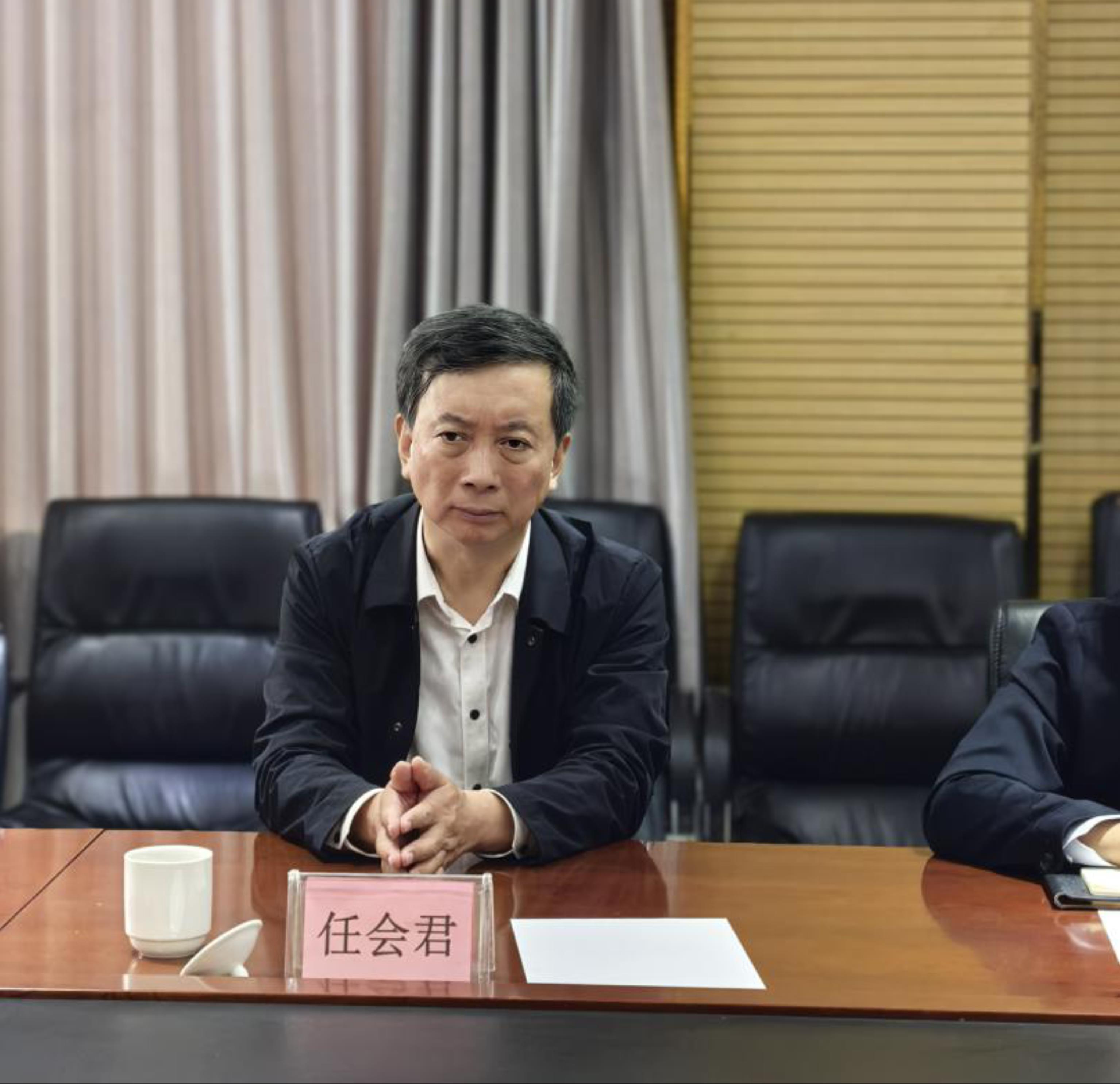 河北省商務廳副廳長任會君?一行到躍迪集團調研