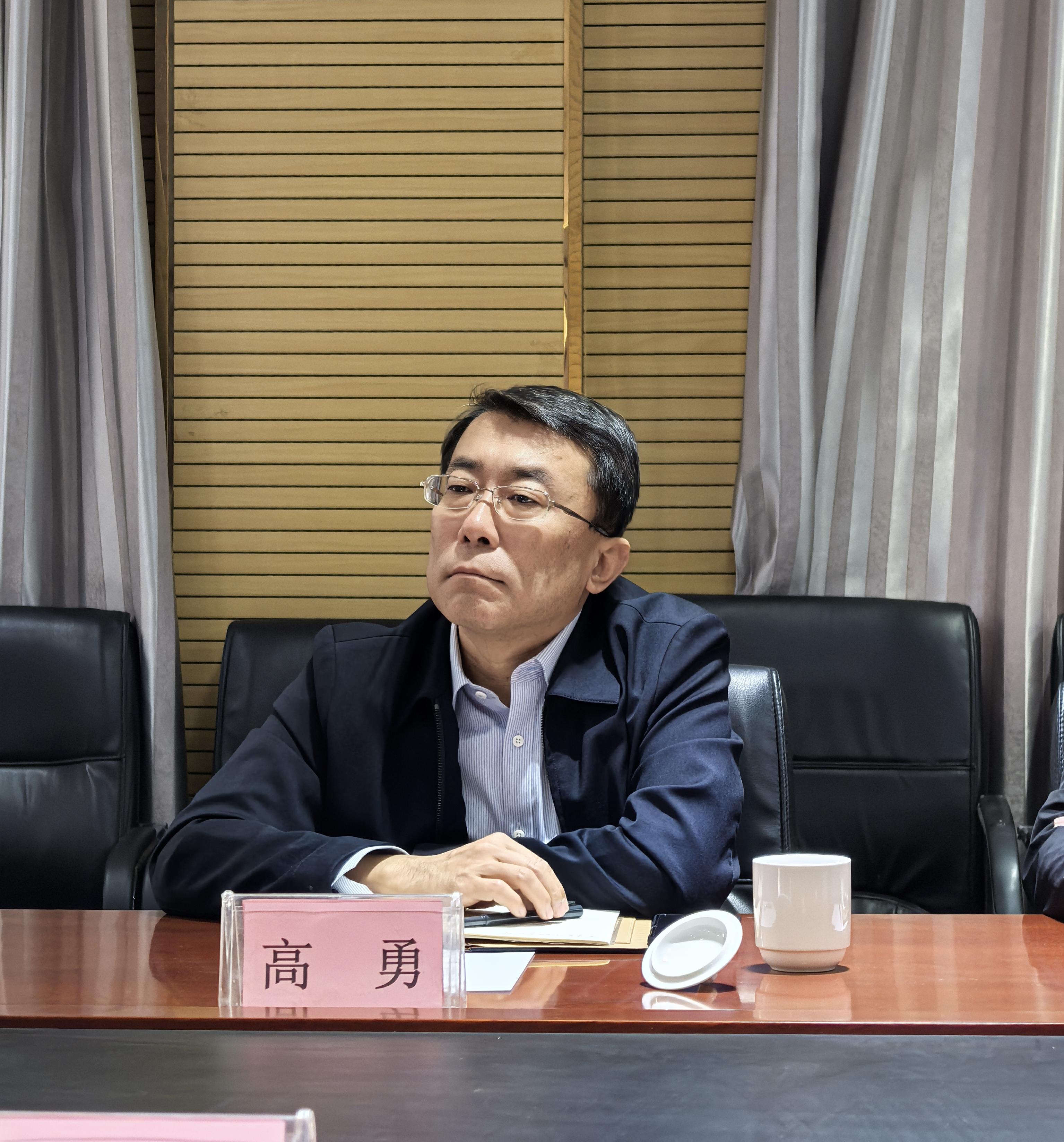 河北省商務廳副廳長任會君?一行到躍迪集團調研